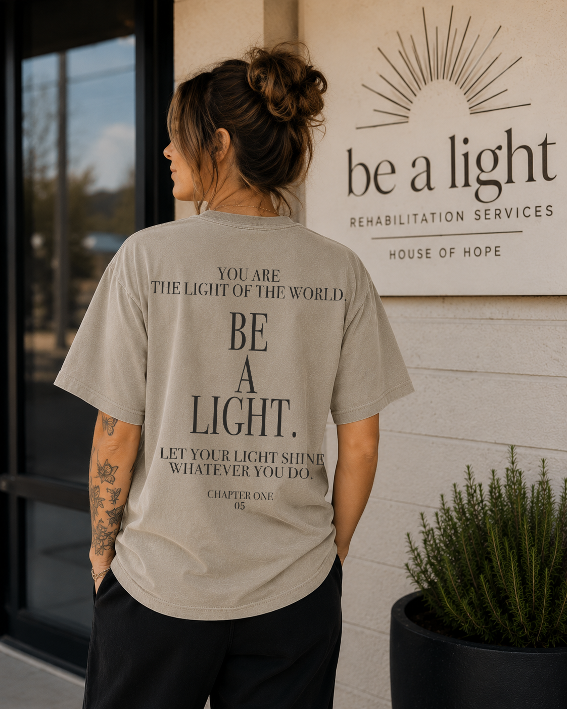 05 Be A Light | Premium Tee
