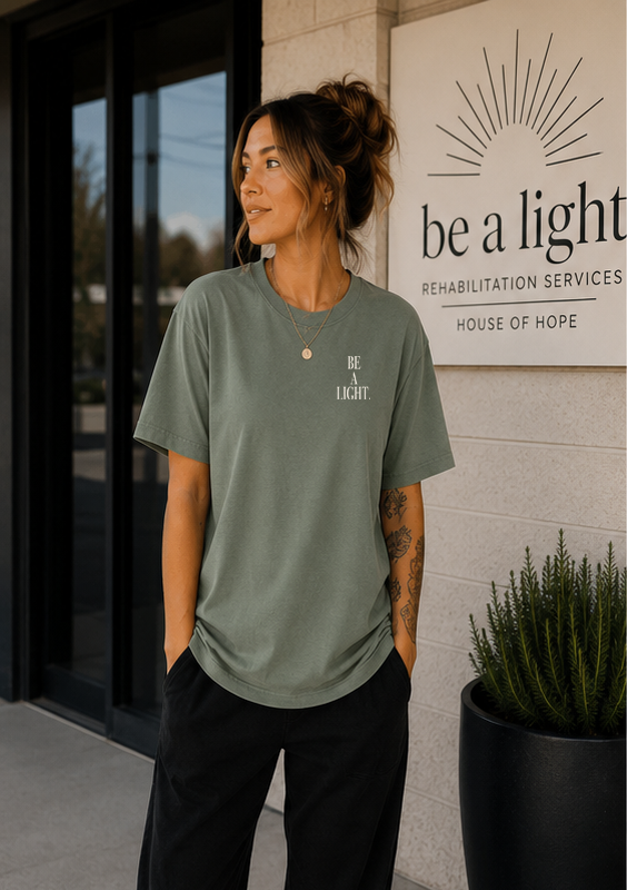 05 Be A Light | Premium Tee